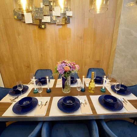 Orangehomes 4 Bdrm Apartment View To Synagogue 布达佩斯 外观 照片